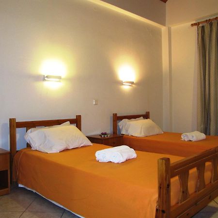 Calypso Hotel Othonoí Eksteriør billede